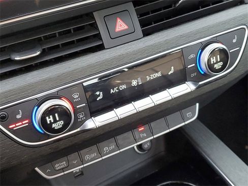 Used 2023 Audi A4 2.0T Premium Plus image 31