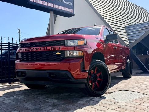 Used 2019 Chevrolet Silverado 1500 Custom w/ Custom Value Package RWD image 1