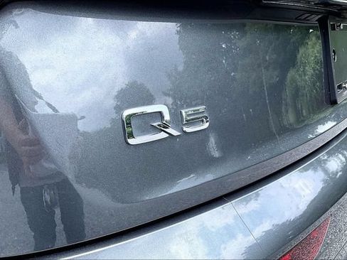 Used 2022 Audi Q5 2.0T Premium Plus AWD/4WD image 28