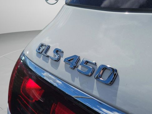 New 2026 Mercedes-Benz GLS 450 4MATIC image 7