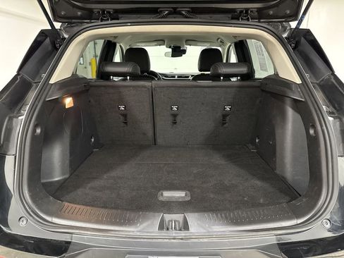 Used 2022 Buick Encore GX Preferred w/ Cold Weather Comfort Package AWD/4WD image 23