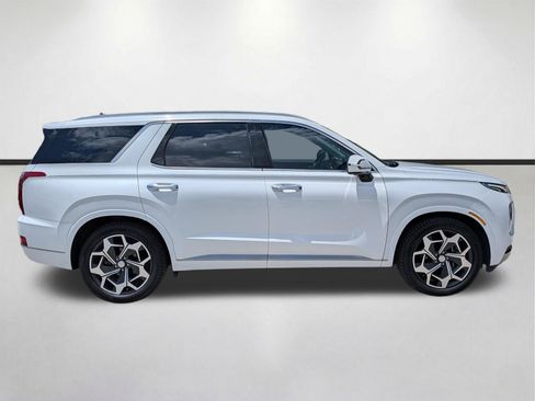 Used 2022 Hyundai Palisade Calligraphy FWD image 3