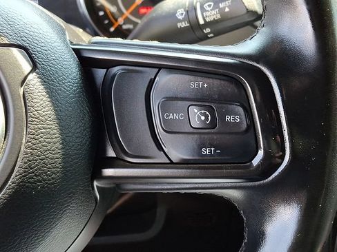 Used 2022 Jeep Gladiator Sport AWD/4WD image 21