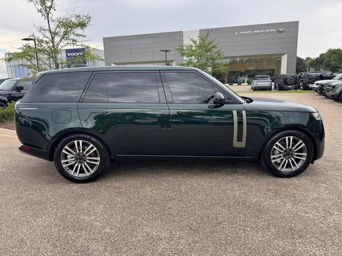 Used 2026 Land Rover Range Rover Long Wheelbase SE AWD/4WD image 2