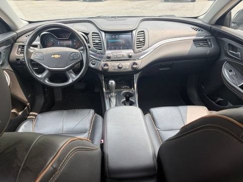 Used 2018 Chevrolet Impala Premier FWD image 3