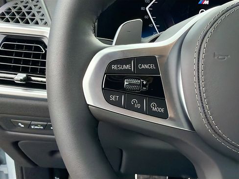 New 2026 BMW X5 sDrive40i w/ M Sport Package RWD image 36