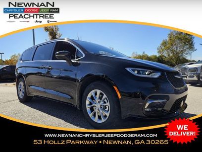 New 2026 Chrysler Pacifica Limited