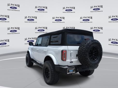 Certified 2023 Ford Bronco Outer Banks AWD/4WD image 3