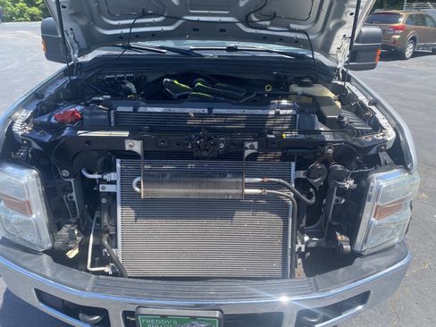 Used 2010 Ford F250 XLT AWD/4WD image 24