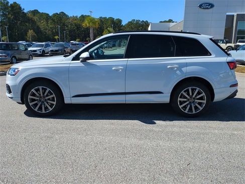 Used 2023 Audi Q7 Premium Plus image 7