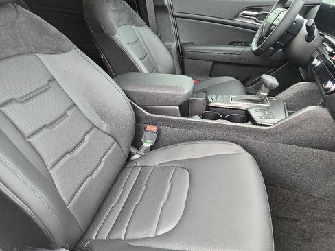 New 2026 Kia Sportage SX image 10