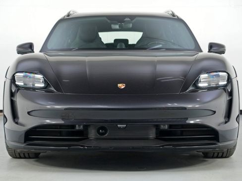 Used 2022 Porsche Taycan 4 Cross Turismo image 7
