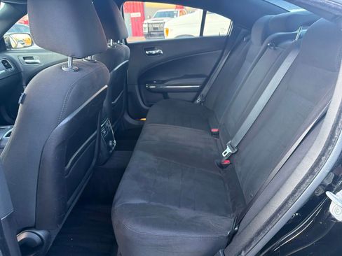Used 2013 Dodge Charger SE image 24