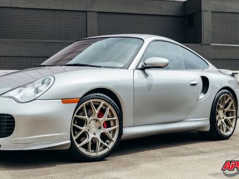 Used 2001 Porsche 911 Turbo image 3