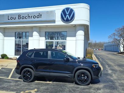 New 2026 Volkswagen Taos SE