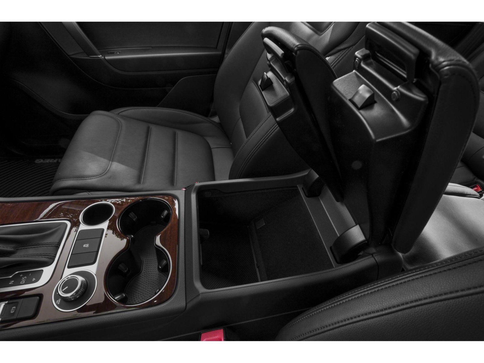 Used 2015 Volkswagen Touareg Executive AWD/4WD image 11