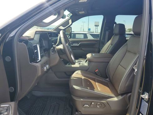 Certified 2025 GMC Sierra 3500 Denali w/ Denali Reserve Package image 14