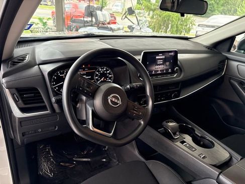 Used 2024 Nissan Rogue S FWD image 20