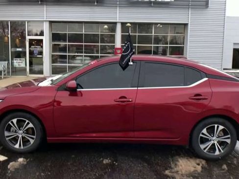 Certified 2023 Nissan Sentra SV image 5