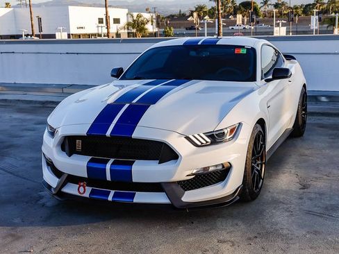 Used 2017 Ford Mustang Shelby GT350 w/ Electronics Package RWD image 4