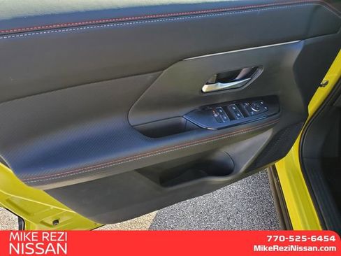 New 2026 Nissan Kicks SR FWD image 10