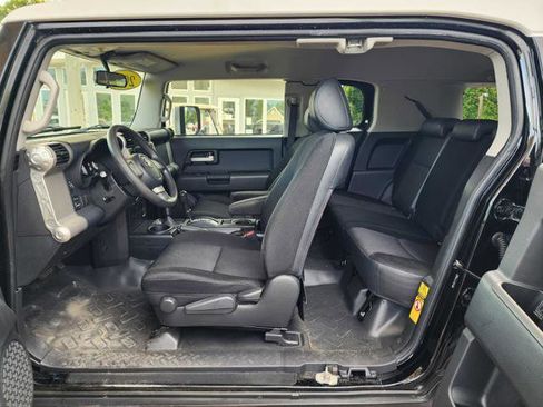 Used 2007 Toyota FJ Cruiser 4WD image 14