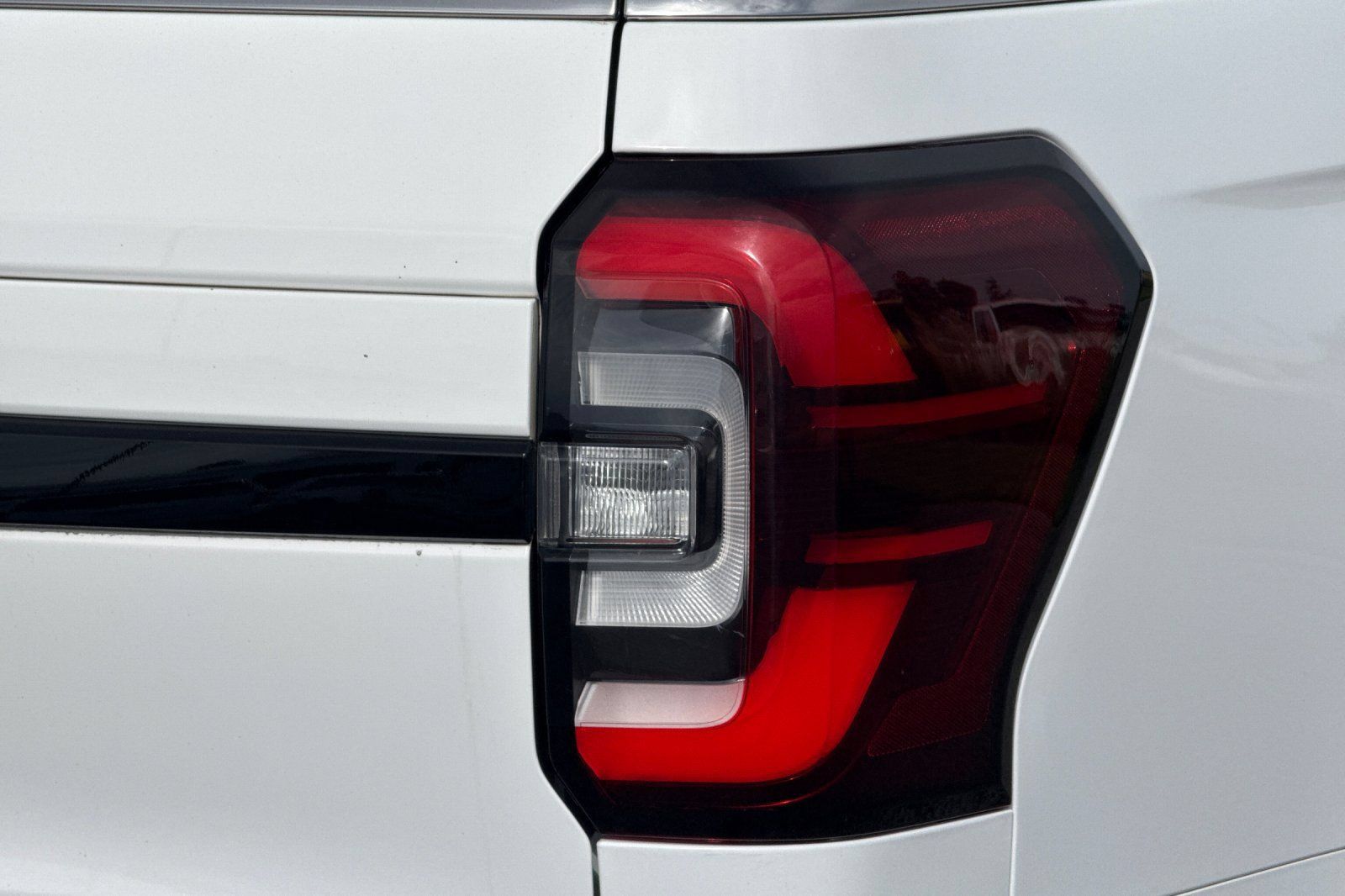 Used 2022 Ford Expedition Max Limited AWD/4WD image 51