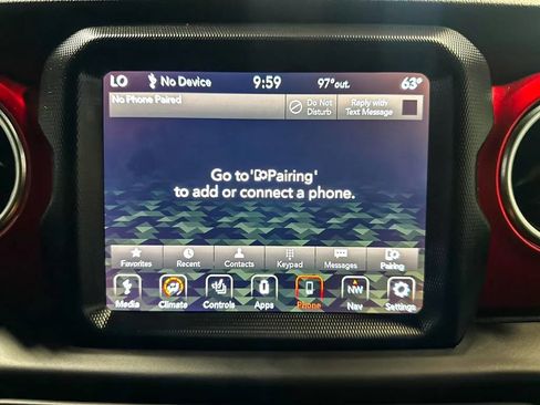 Used 2020 Jeep Gladiator Rubicon w/ Dual Top Group AWD/4WD image 33