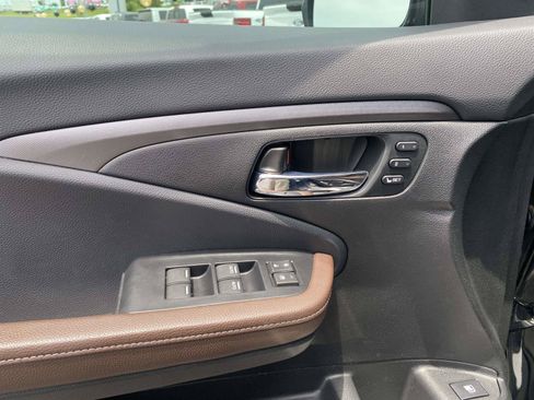 Used 2024 Honda Ridgeline RTL image 17