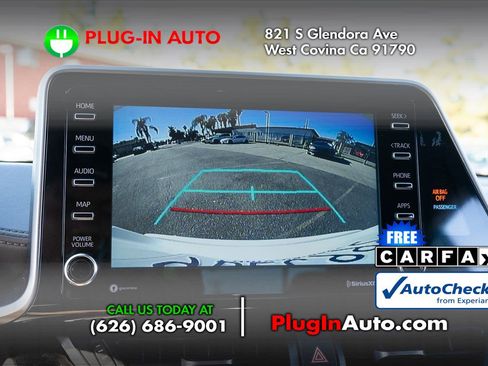 Used 2022 Toyota C-HR Limited image 25