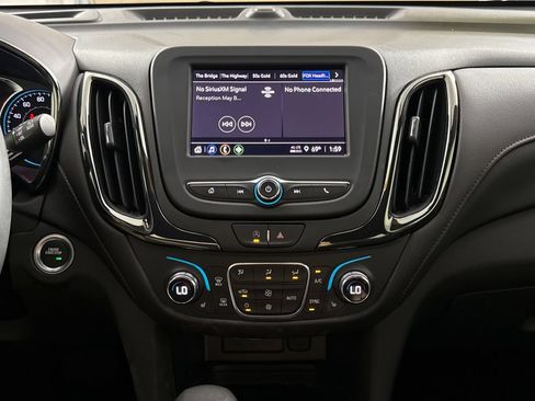 Used 2024 Chevrolet Equinox RS FWD image 17