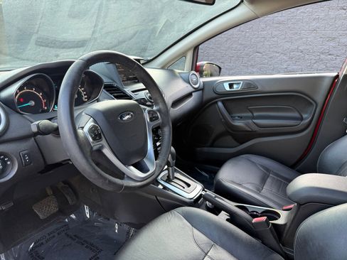 Used 2014 Ford Fiesta Titanium image 15
