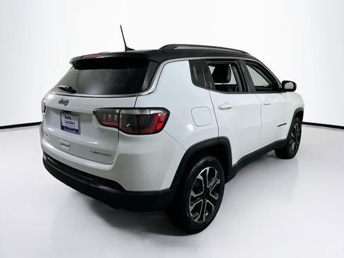Used 2022 Jeep Compass Limited AWD/4WD image 5