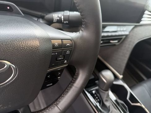 Used 2026 Toyota Camry XLE w/ Premium Plus Package FWD image 18