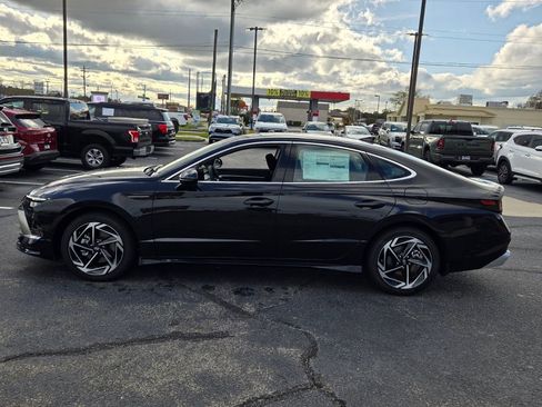 New 2026 Hyundai Sonata SEL FWD image 4