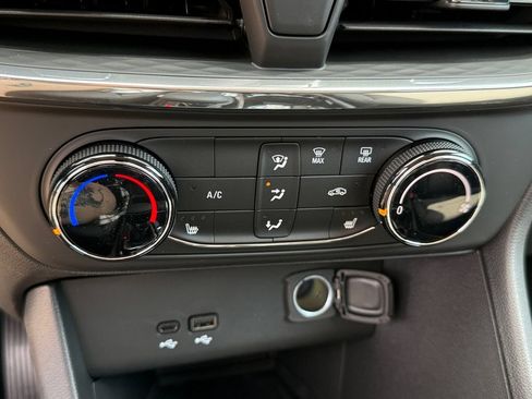 New 2026 Buick Encore GX Preferred w/ Advanced Technology Package FWD image 29