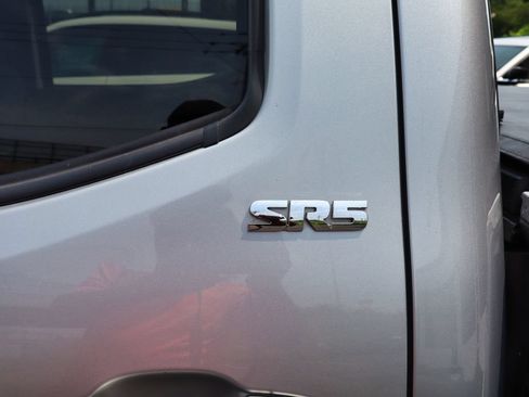 Used 2019 Toyota Tacoma SR5 AWD/4WD image 60