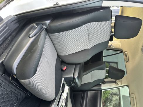 Used 2018 Toyota 4Runner SR5 image 22