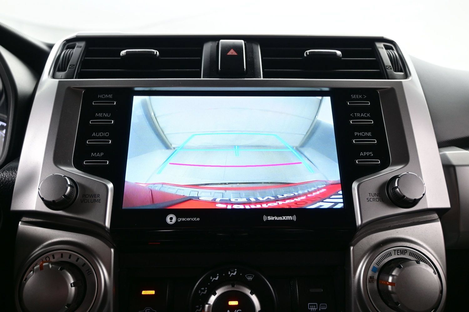 Used 2022 Toyota 4Runner SR5 AWD/4WD image 19