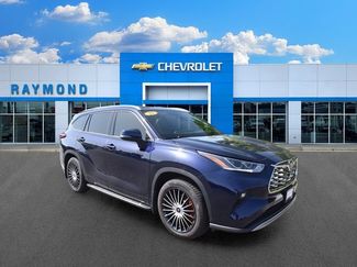 Used 2021 Toyota Highlander Platinum AWD/4WD video 1