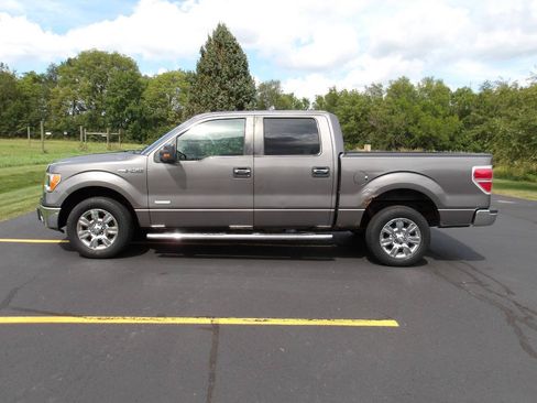 Used 2011 Ford F150 XLT w/ XLT Chrome Pkg RWD image 15
