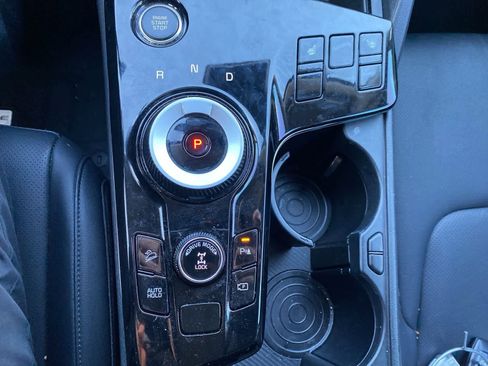 Used 2024 Kia Sportage EX w/ EX Premium Package image 17