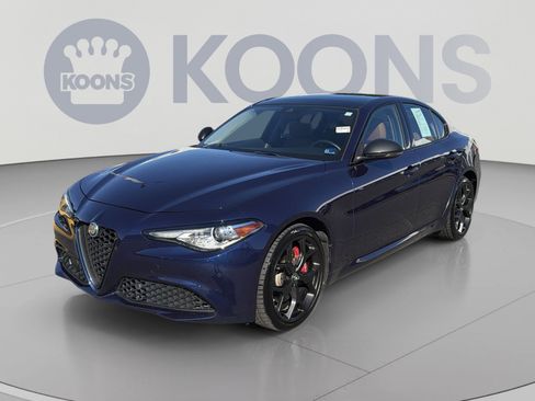 Used 2021 Alfa Romeo Giulia Ti w/ Nero Edizione AWD/4WD image 1