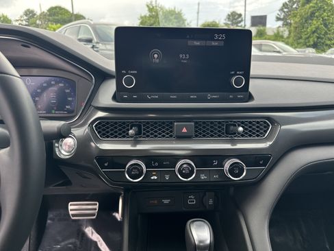Certified 2025 Acura Integra A-Spec FWD image 33