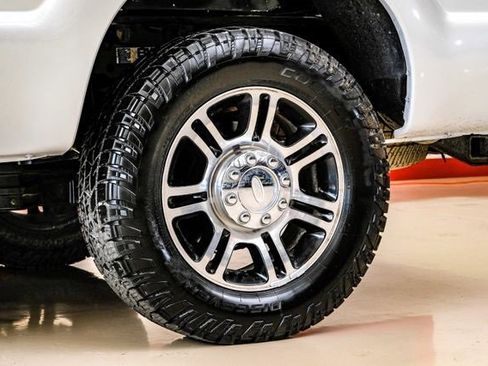 Used 2013 Ford F250 Platinum w/ FX4 Off Road Pkg image 47