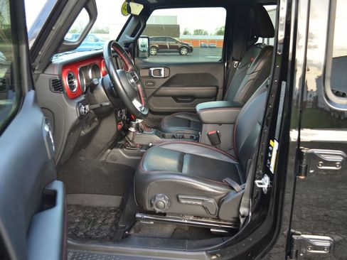 Used 2021 Jeep Wrangler Unlimited Rubicon AWD/4WD image 25
