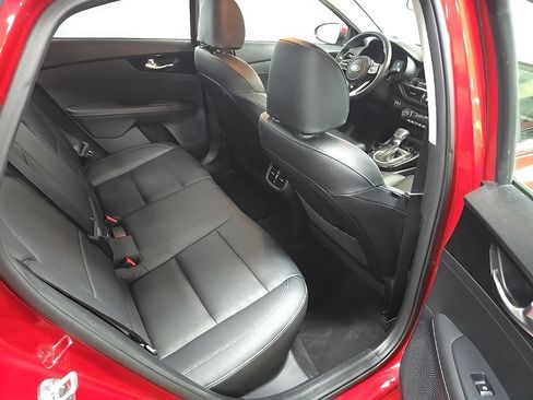 Used 2019 Kia Forte EX FWD image 17