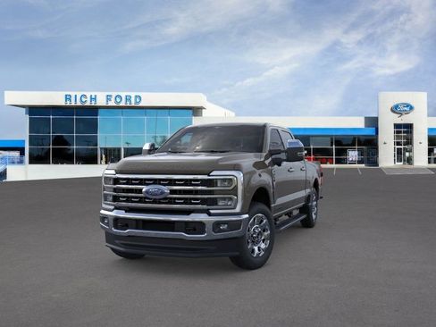 New 2026 Ford F250 Lariat AWD/4WD image 3