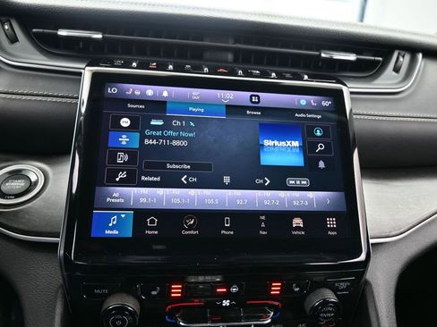 Used 2021 Jeep Grand Cherokee L Limited image 25