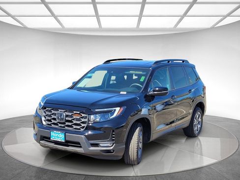 Certified 2023 Honda Passport TrailSport image 7